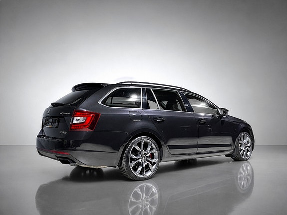 Skoda Octavia RS 7 of 24