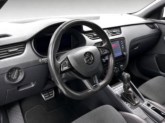Skoda Octavia RS 12 of 24