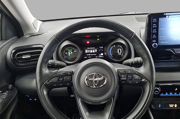 Toyota Yaris 11 of 19