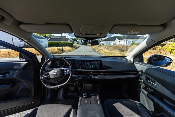 Nissan Ariya 15 of 30