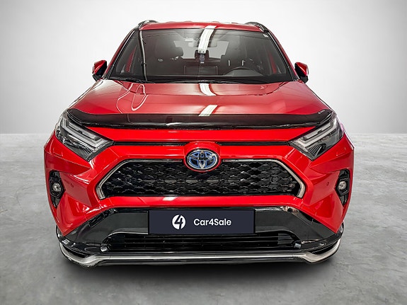 Toyota RAV4 Plug-in Hybrid 8 of 29