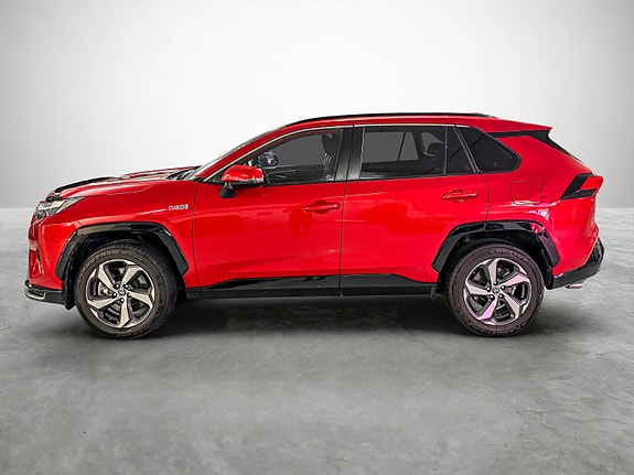 Toyota RAV4 Plug-in Hybrid 2 of 29