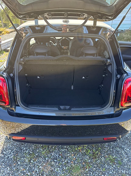 MINI Cooper SE 10 of 22