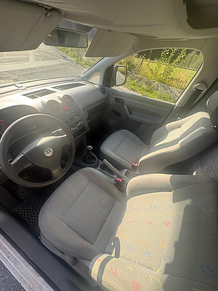 Volkswagen Caddy 9 of 11