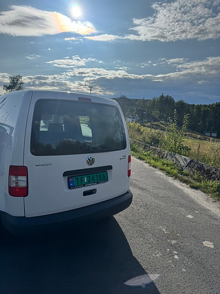 Volkswagen Caddy 6 of 11