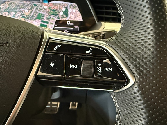 Audi Q8 e-tron 21 of 30