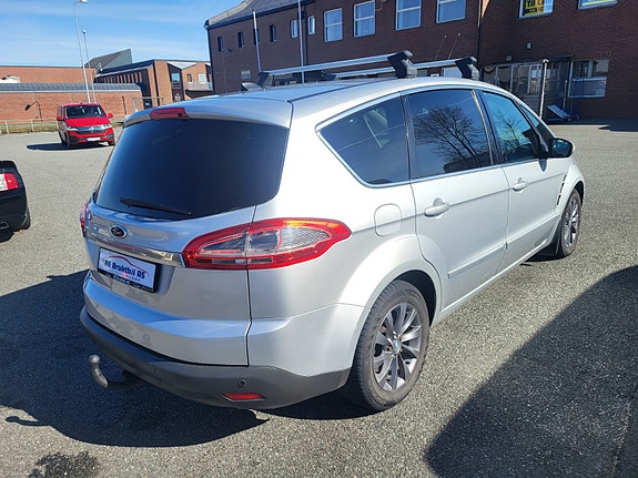 Ford S-MAX 5 of 23