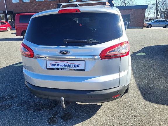 Ford S-MAX 6 of 23