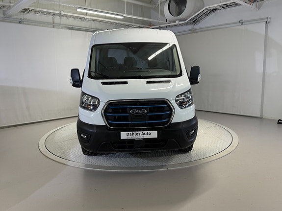 Ford Transit 11 of 30