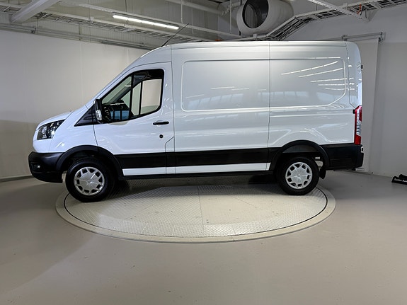 Ford Transit 8 of 30