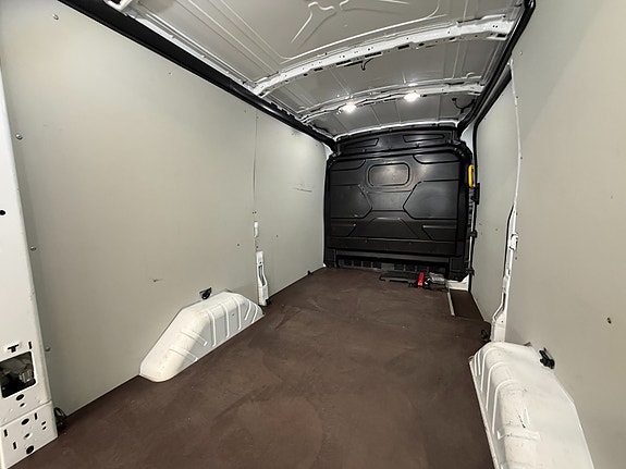Ford Transit 16 of 30