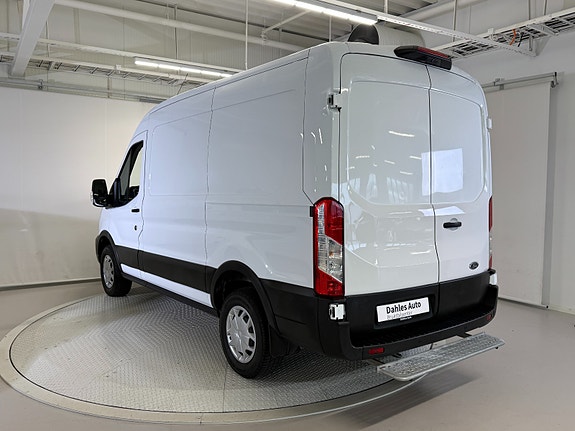 Ford Transit 13 of 30
