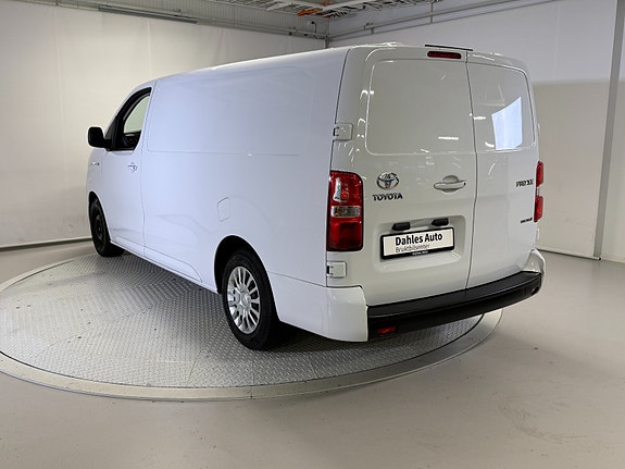 Toyota Proace 13 of 30