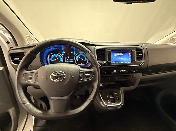 Toyota Proace 16 of 30