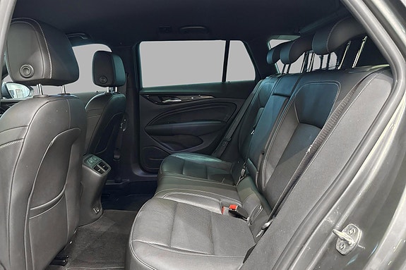 Opel Insignia 16 of 23