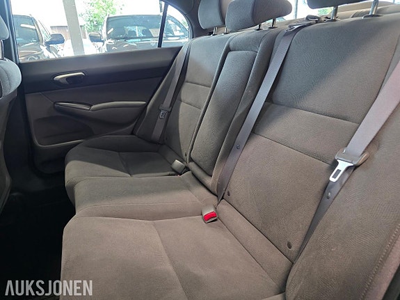 Honda Civic 22 of 30