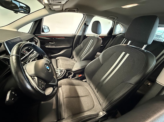 BMW 225xe 7 of 30