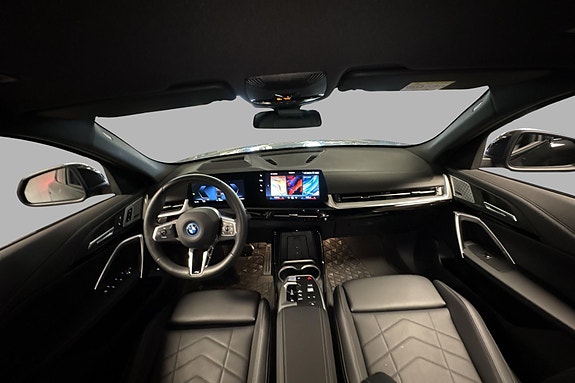 BMW iX2 8 of 17