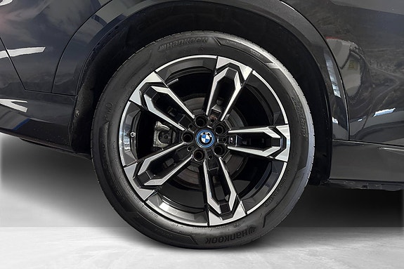 BMW iX2 17 of 17