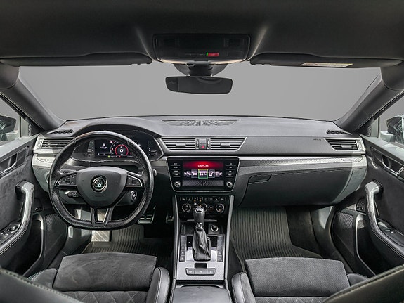 Skoda Superb 9 of 20