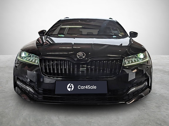 Skoda Superb 7 of 20