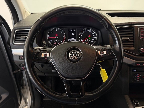Volkswagen Amarok 19 of 30