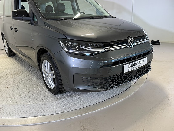 Volkswagen Caddy Maxi 16 of 30