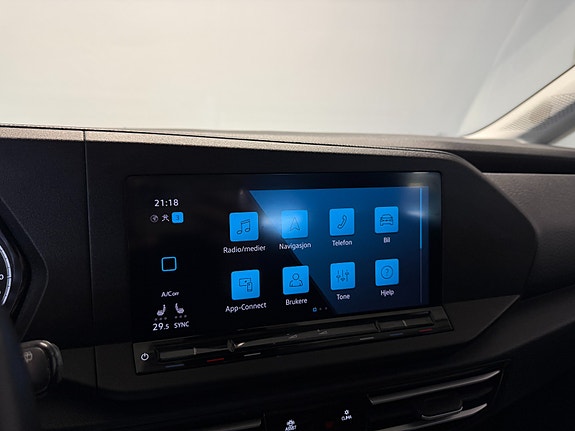 Volkswagen Caddy Maxi 25 of 30