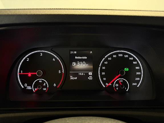 Volkswagen Caddy Maxi 21 of 30