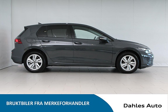 Volkswagen Golf VIII 3 of 23