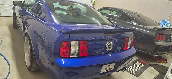 Ford Mustang 17 of 28