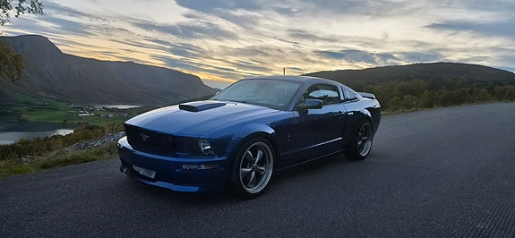 Ford Mustang 11 of 28
