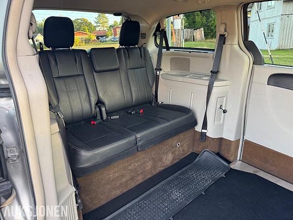 Chrysler Grand Voyager 20 of 30
