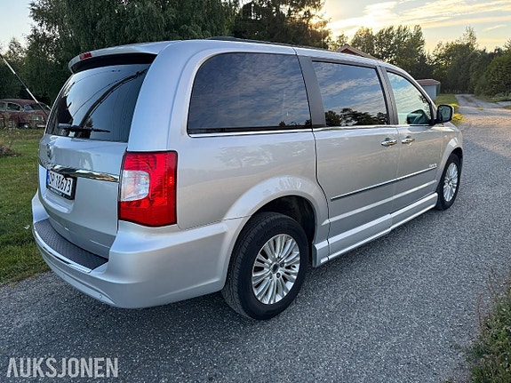 Chrysler Grand Voyager 5 of 30