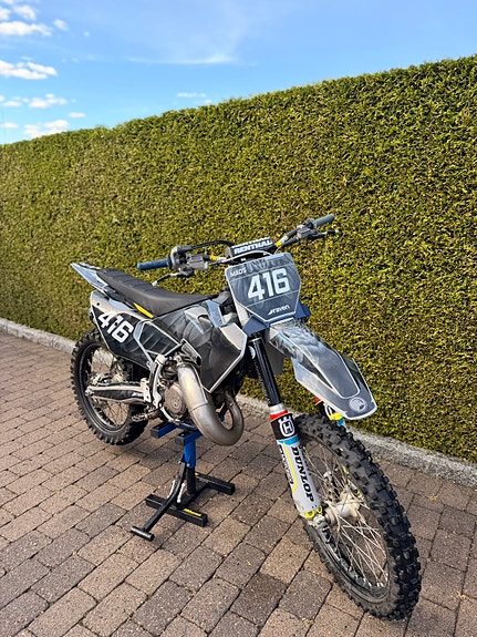 Husqvarna TC 125 - 2023 Modell 2 of 5