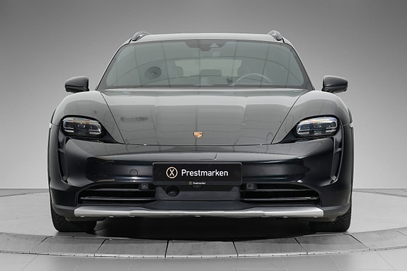 Porsche Taycan Cross Turismo 3 of 27