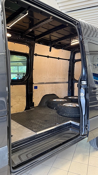 Mercedes-Benz Sprinter 316 14 of 28