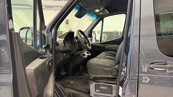 Mercedes-Benz Sprinter 316 17 of 28