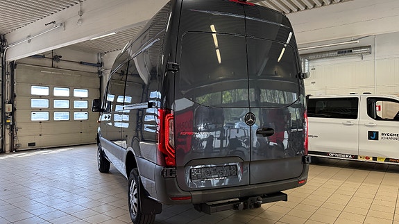 Mercedes-Benz Sprinter 316 12 of 28