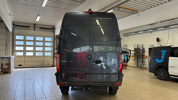 Mercedes-Benz Sprinter 316 11 of 28