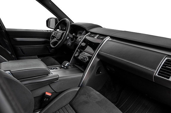 Land Rover Discovery 14 of 30