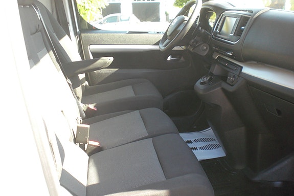 Toyota Proace 28 of 30