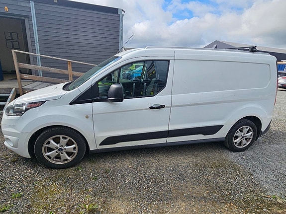 Ford Transit Connect 3 of 10