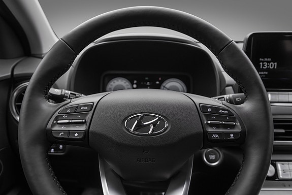 Hyundai Kona 17 of 20