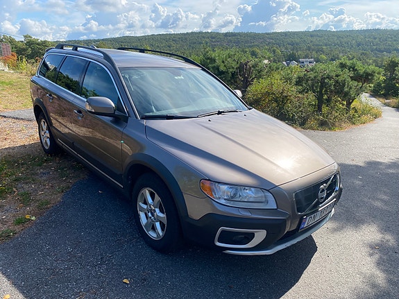 Volvo XC70 7 of 30