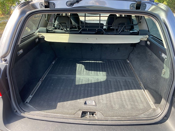Volvo XC70 24 of 30