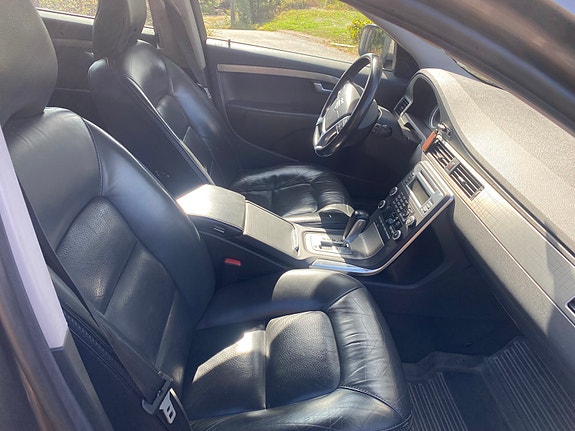 Volvo XC70 20 of 30
