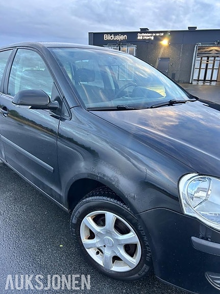 Volkswagen Polo 3 of 30