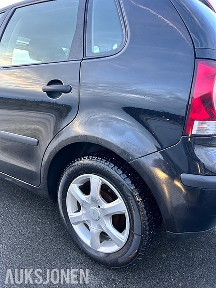Volkswagen Polo 11 of 30