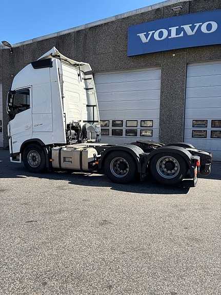 Volvo FH 500 I Save 5 of 16